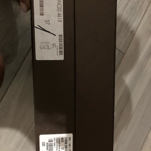 Ursula Gucci shoes - Picture 2 of 6